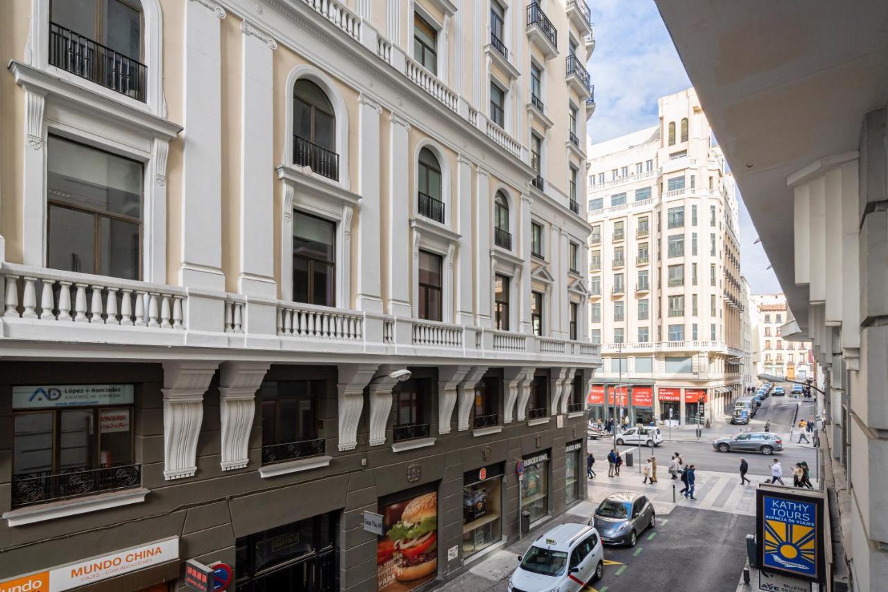 Room Plaza Espana Madri Exterior foto
